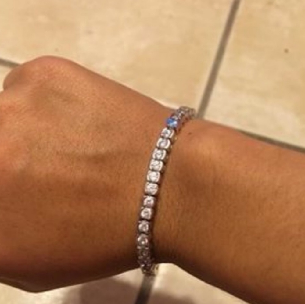 Diamond Bracelet 1 ct tw Round-cut 10K white Gold